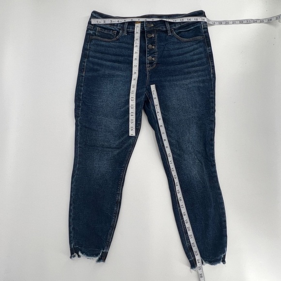 Old Navy Rock Star Super Skinny High Rise Distressed Jeans Size 12 Petite Womens - Picture 6 of 6